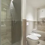 Apartman Am 8 - Bright & Large Flat With Ac