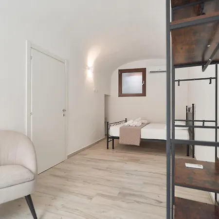 Apartman Am 8 - Bright & Large Flat With Ac Perugia
