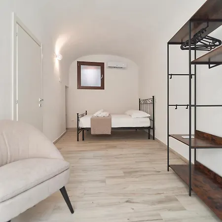 Am 8 - Bright & Large Flat With Ac * Perugia