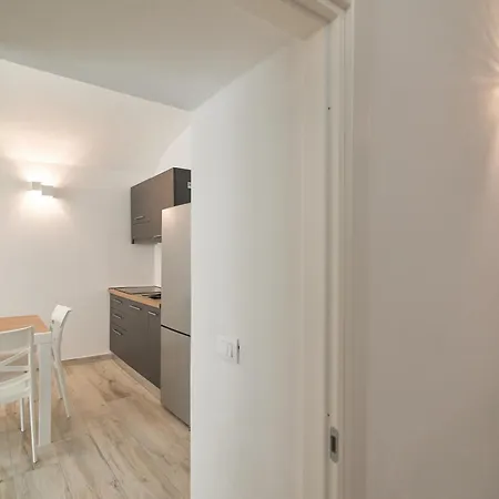 Am 8 - Bright & Large Flat With Ac * Perugia